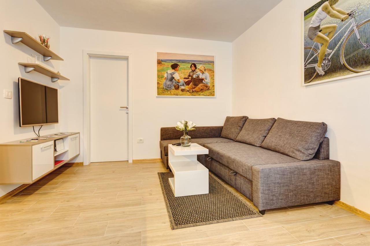Apartman Morena Novigrad Istria Εξωτερικό φωτογραφία
